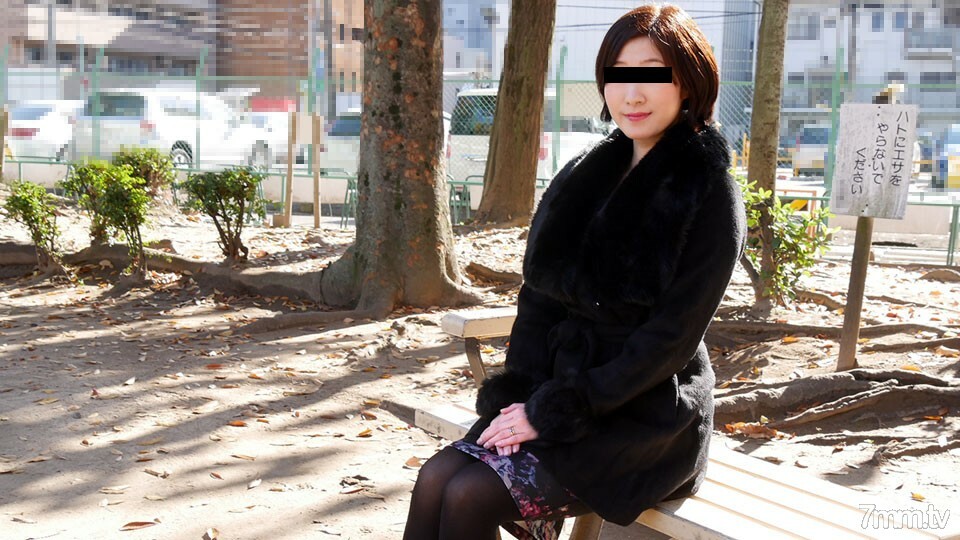 102018-360 业余妻子的第一个拍摄文件 70 中山美沙子
