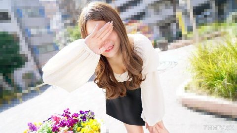 110723_01 看起来很优雅！极其色情和持久的爱情女孩