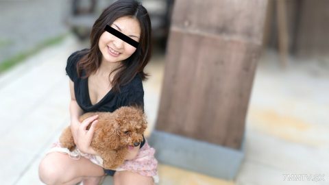 100324_01 可爱的女孩从Waga和Nampa买了一只狗！