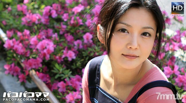 070412-683 年轻的妻子萌起~在附近捡起年轻的妻子立即鞍~